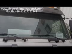 Uno Sguardo Più da Vicino: Autocisterna SINOTRUK HOWO Rosso 371CV 8×4 12 Ruote Alta Capacità 30CBM